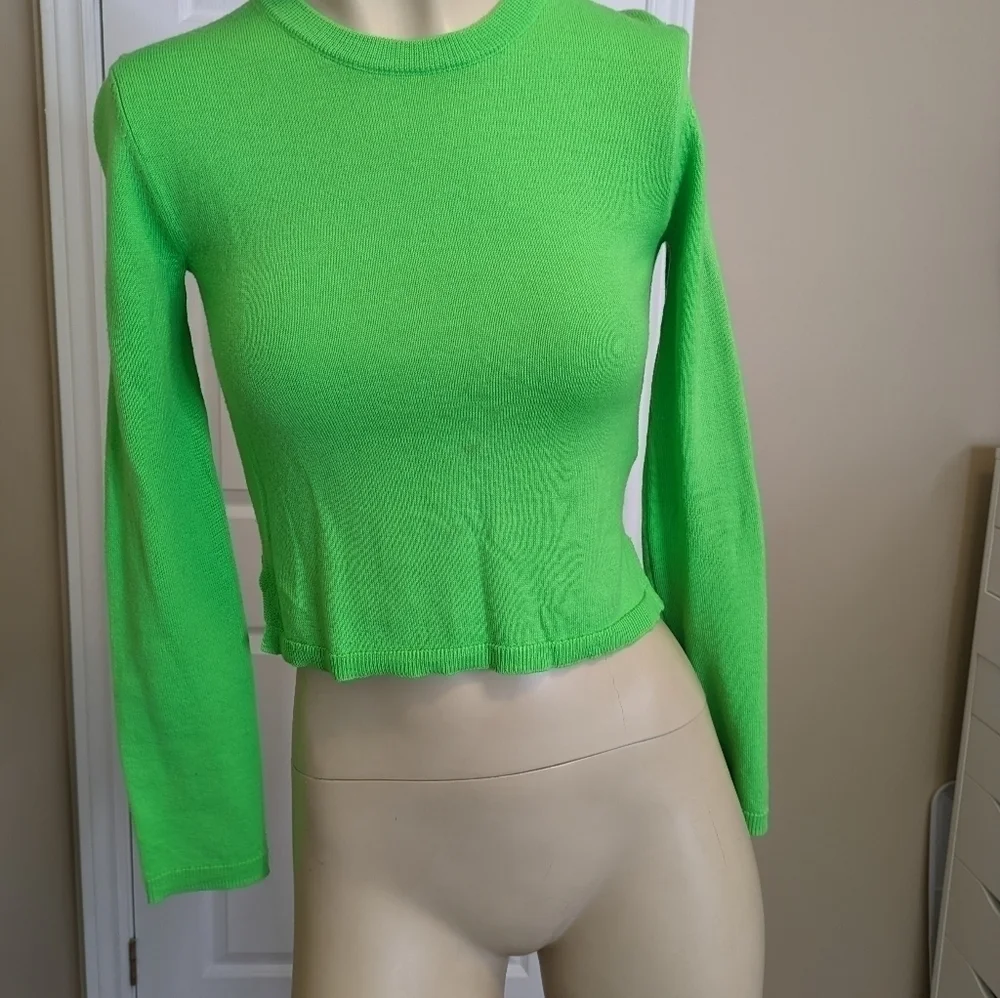 Aritzia Babaton Nathaniel 100% merino wool sweater fluro lime green - Picture 2 of 11